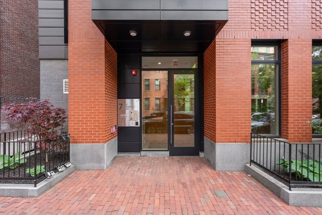 7 East Springfield Street 3B, Boston, MA 02118