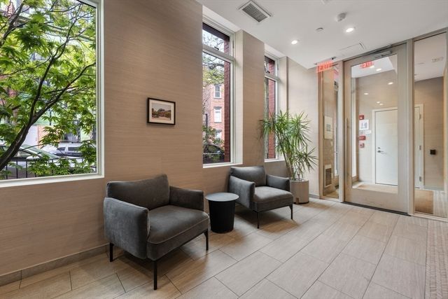 7 East Springfield Street 3B, Boston, MA 02118