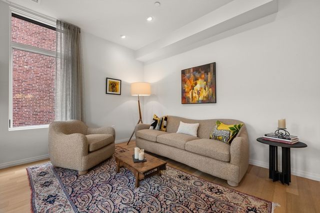 7 East Springfield Street 3B, Boston, MA 02118