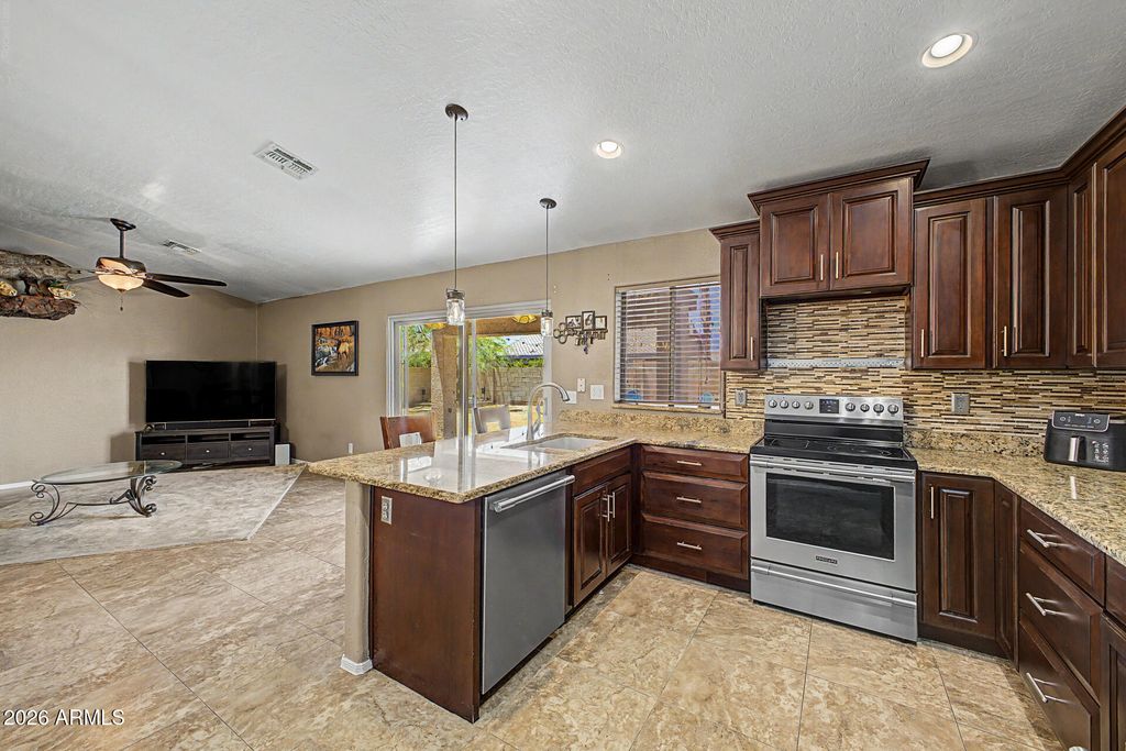 13256 W DESERT ROCK Drive, Surprise, AZ 85374 — photo 5