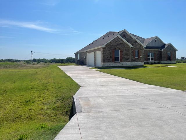 221 Marie Lane, Waxahachie, TX 75167