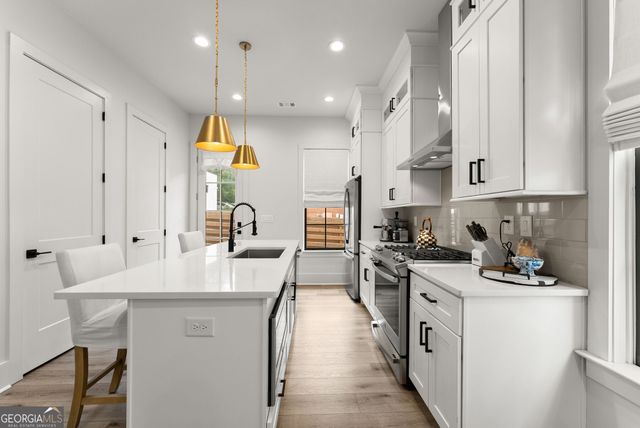 317 Clarendon Court, Gainesville, GA 30501