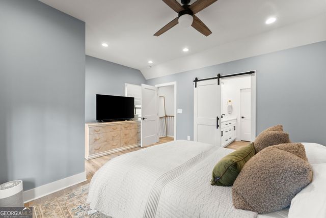 317 Clarendon Court, Gainesville, GA 30501