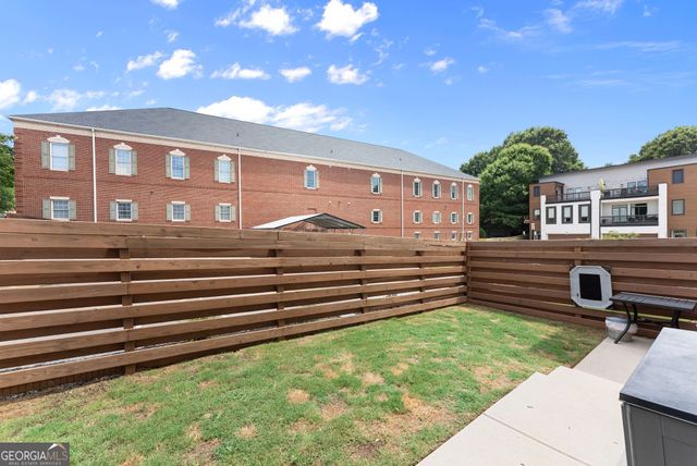 317 Clarendon Court, Gainesville, GA 30501