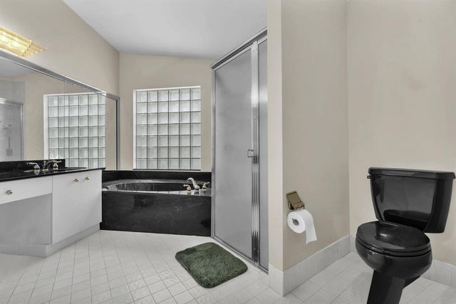 5707 Swaying Palm Lane, Boynton Beach, FL 33437