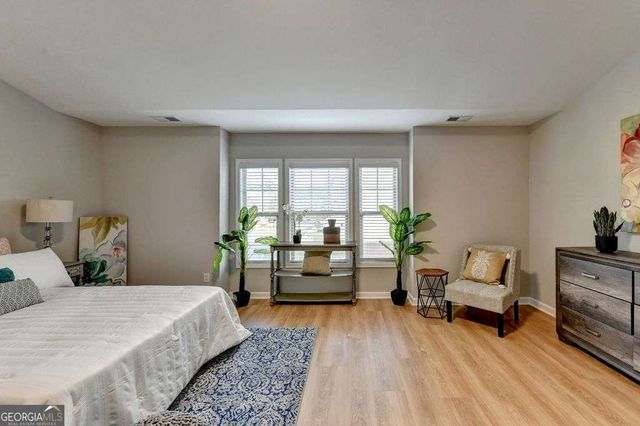 5820 Shiloh Woods Drive, Cumming, GA 30040