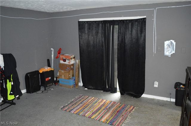 18206 Kares Avenue, Cleveland, OH 44122