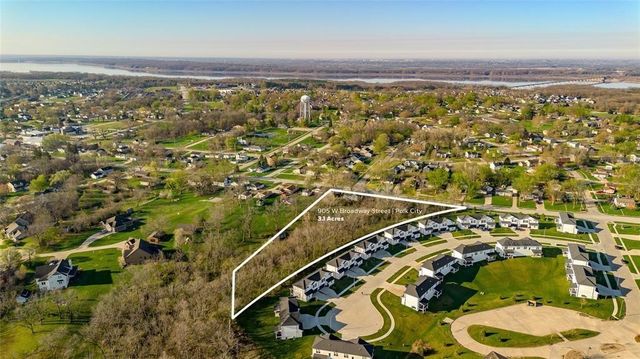 905 W Broadway Street, Polk City, IA 50226