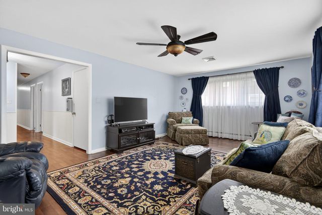 605 GROFF AVE, Elizabethtown, PA 17022