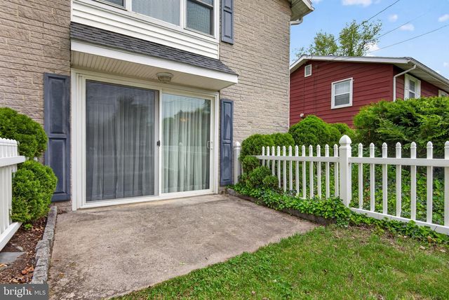 605 GROFF AVE, Elizabethtown, PA 17022
