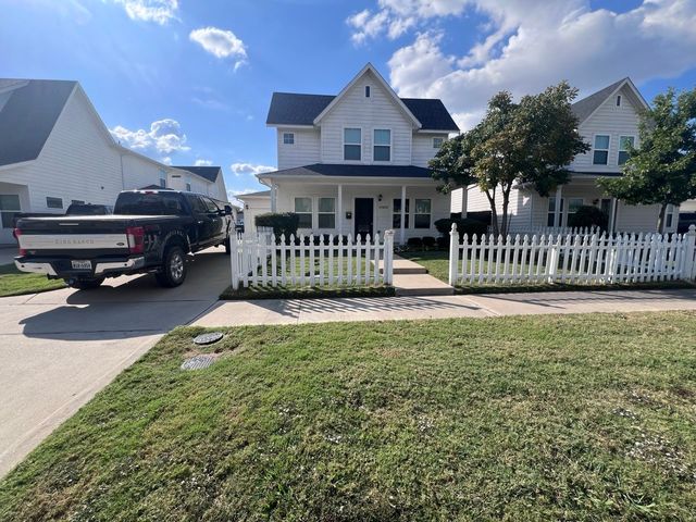 1203 N Tennessee Street C, Mckinney, TX 75069