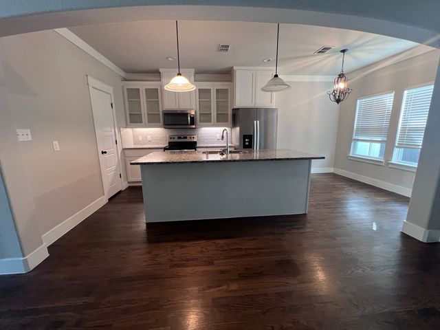 1203 N Tennessee Street C, Mckinney, TX 75069