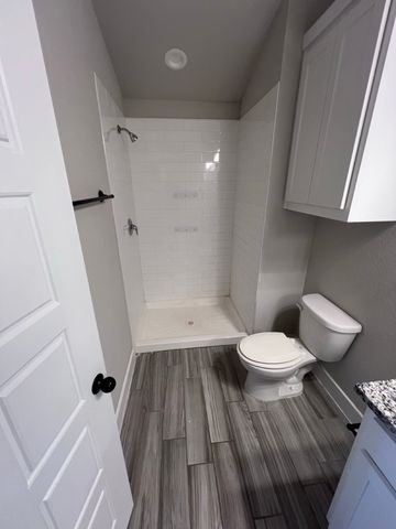 1203 N Tennessee Street C, Mckinney, TX 75069