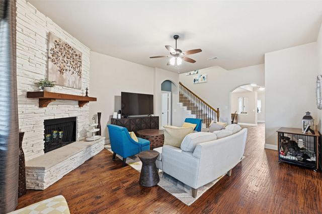 1421 Nighthawk Lane, Mansfield, TX 76063