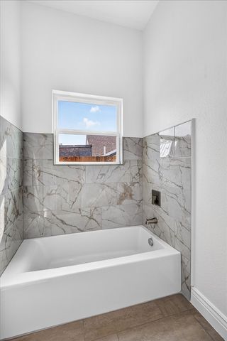 602 Crenshaw Street, Terrell, TX 75160