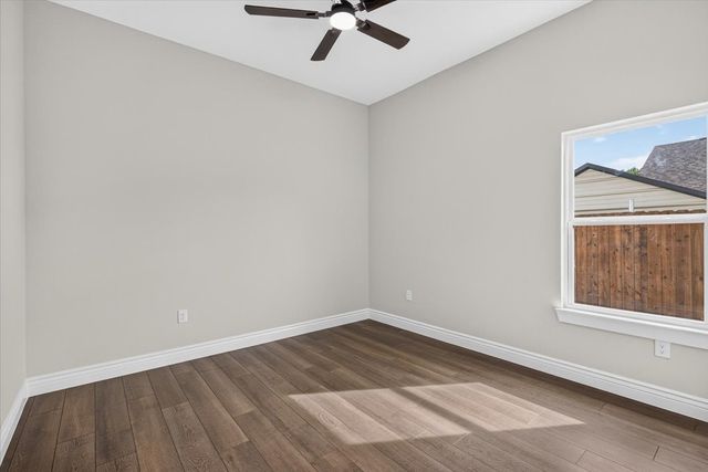 602 Crenshaw Street, Terrell, TX 75160