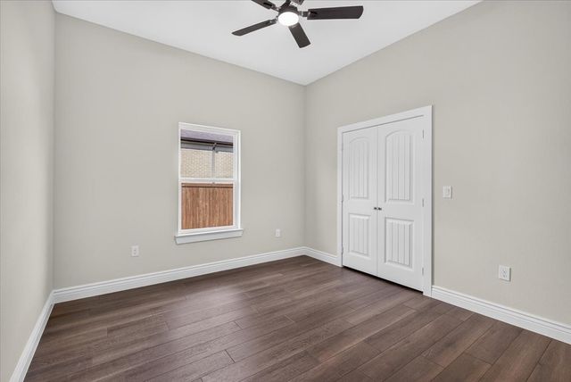 602 Crenshaw Street, Terrell, TX 75160