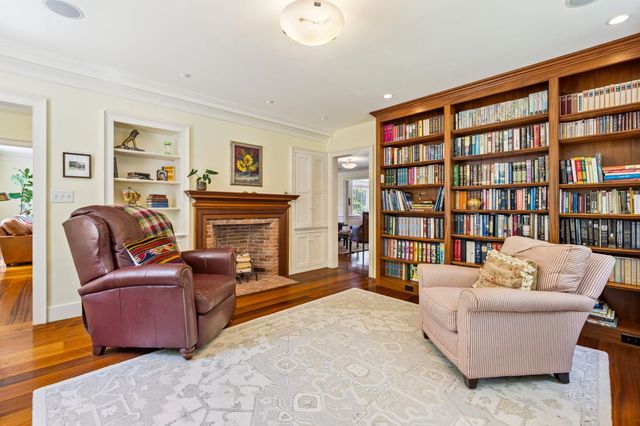 16 Olcott Road, Norwich, VT 05055