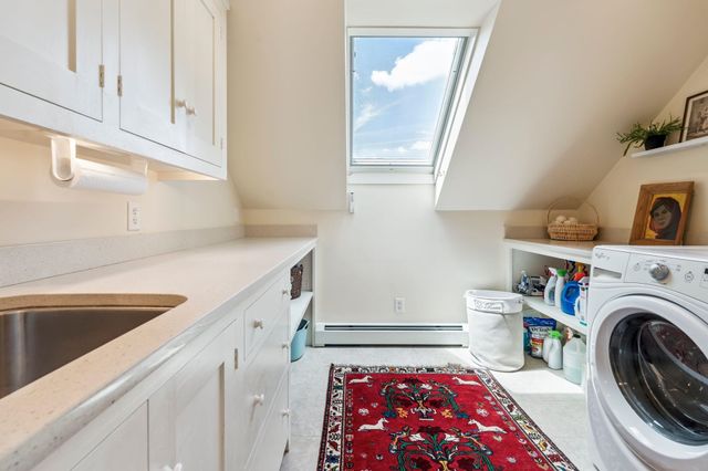 16 Olcott Road, Norwich, VT 05055