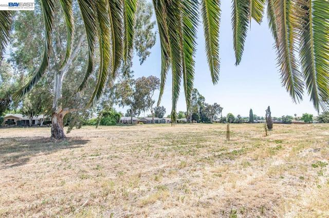 5345 Lilac Ave, Livermore, CA 94551