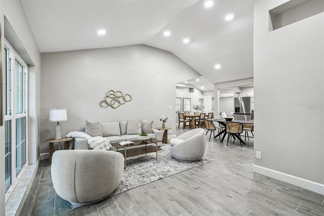 2 S TREASURE DRIVE, Tampa, FL 33609