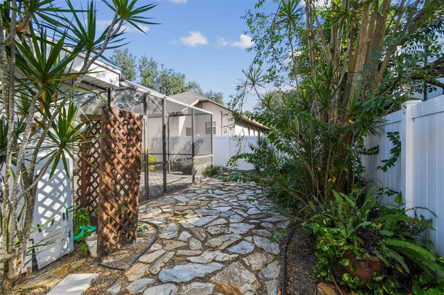 2 S TREASURE DRIVE, Tampa, FL 33609