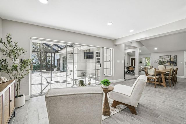 2 S TREASURE DRIVE, Tampa, FL 33609