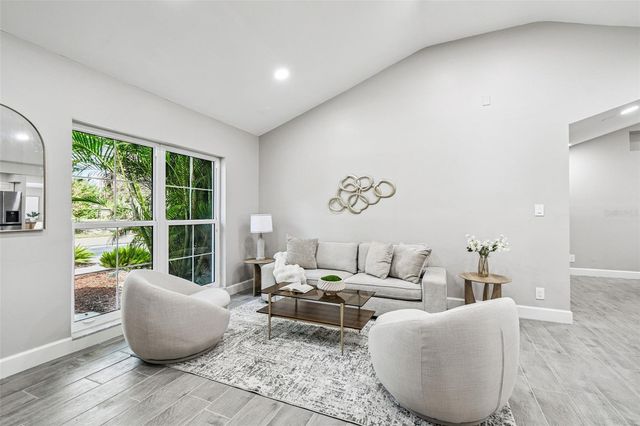 2 S TREASURE DRIVE, Tampa, FL 33609