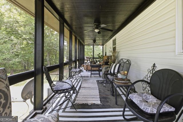 303 Mt View Clubhouse Road, Buchanan, GA 30113