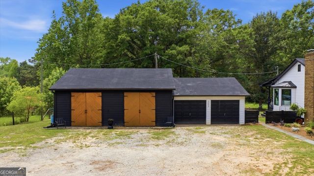 303 Mt View Clubhouse Road, Buchanan, GA 30113