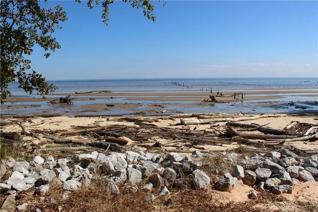 6789 Bay Road, Mobile, AL 36605