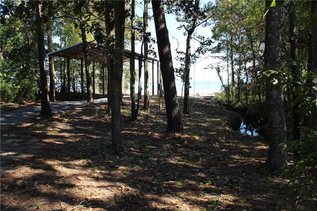 6789 Bay Road, Mobile, AL 36605