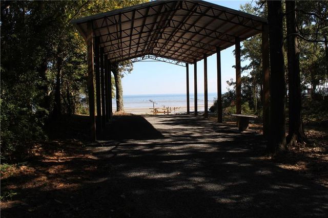 6789 Bay Road, Mobile, AL 36605