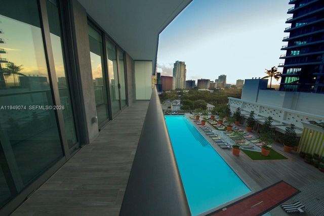 1300 S Miami Ave 1207, Miami, FL 33130