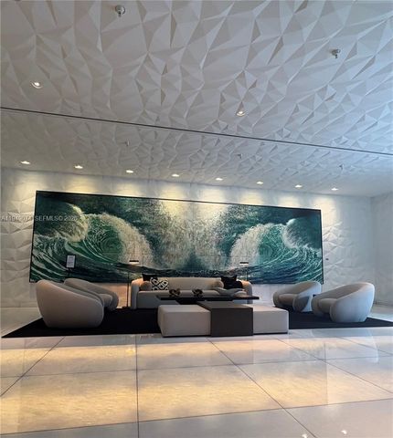 1300 S Miami Ave 1207, Miami, FL 33130