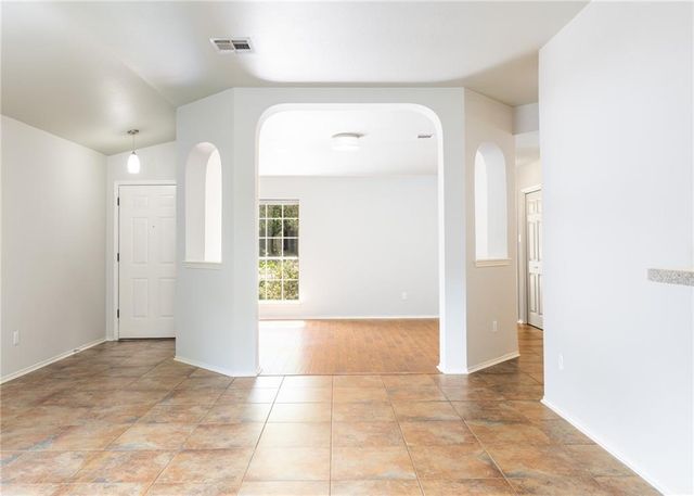 4526 Corran Ferry LOOP, Austin, TX 78749