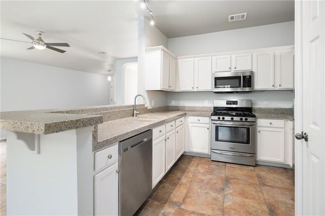 4526 Corran Ferry LOOP, Austin, TX 78749