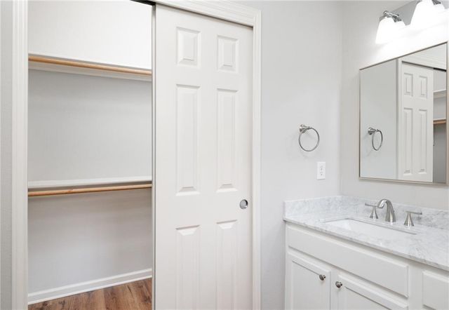 4526 Corran Ferry LOOP, Austin, TX 78749