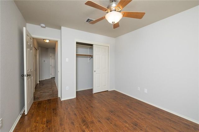 4526 Corran Ferry LOOP, Austin, TX 78749