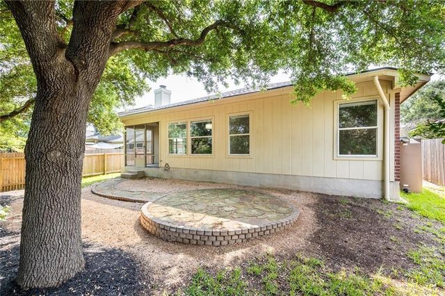 4526 Corran Ferry LOOP, Austin, TX 78749