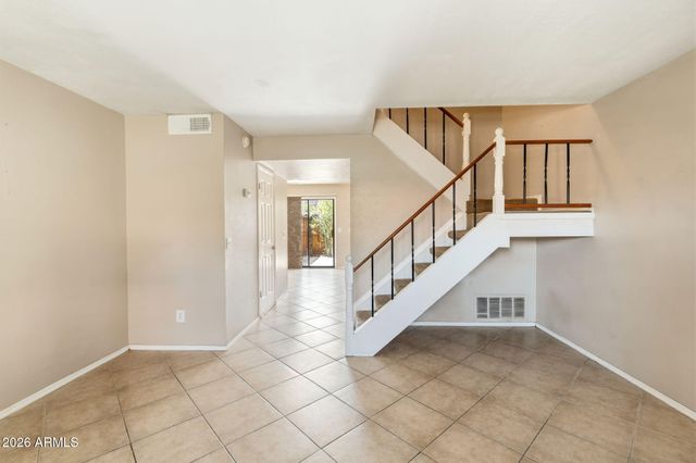 4901 E KELTON Lane 1003, Scottsdale, AZ 85254