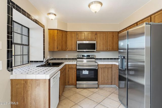 4901 E KELTON Lane 1003, Scottsdale, AZ 85254