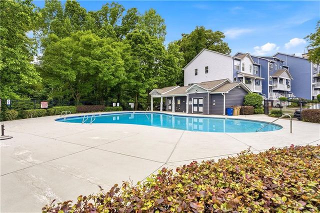 1524 Liberty Parkway NW, Atlanta, GA 30318