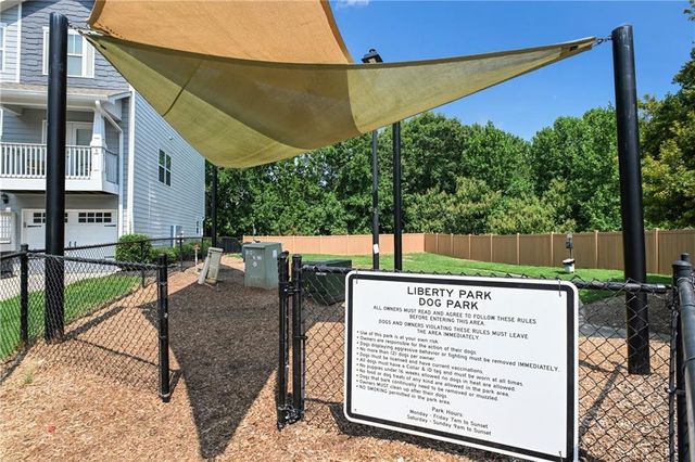 1524 Liberty Parkway NW, Atlanta, GA 30318
