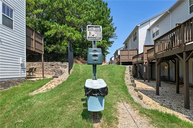 1524 Liberty Parkway NW, Atlanta, GA 30318