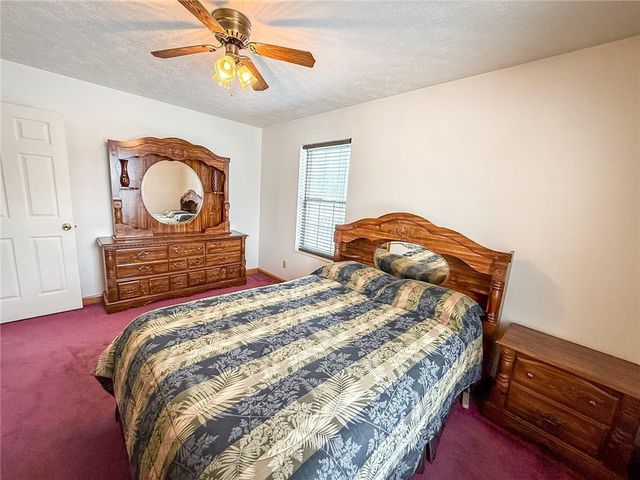 119 40th St, Twp Of But Nw, PA 16001