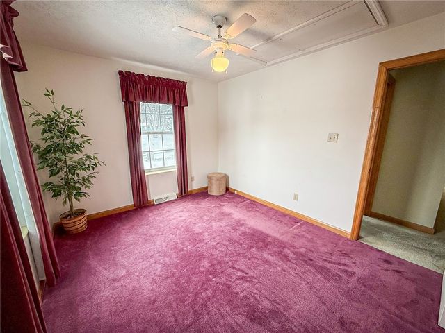 119 40th St, Twp Of But Nw, PA 16001