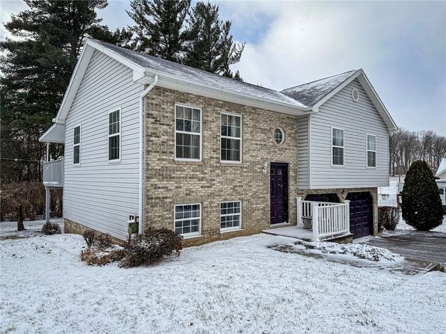 119 40th St, Twp Of But Nw, PA 16001