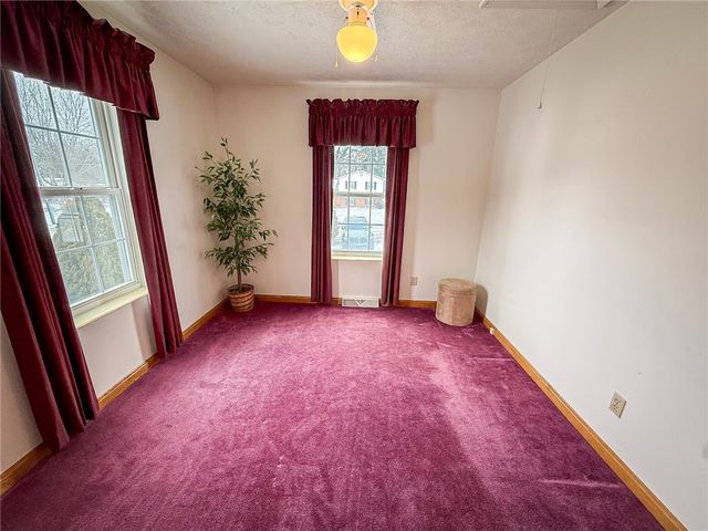 119 40th St, Twp Of But Nw, PA 16001