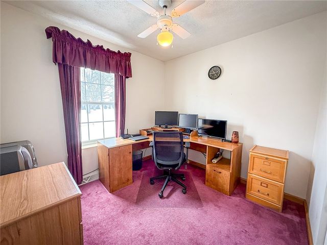 119 40th St, Twp Of But Nw, PA 16001